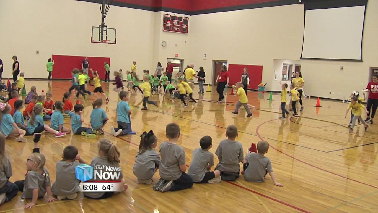 Wapakoneta students learn from philanthropy for Ronald McDonald House 2.jpg